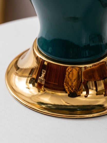 Vasa — Modern Ceramic Table Lamp