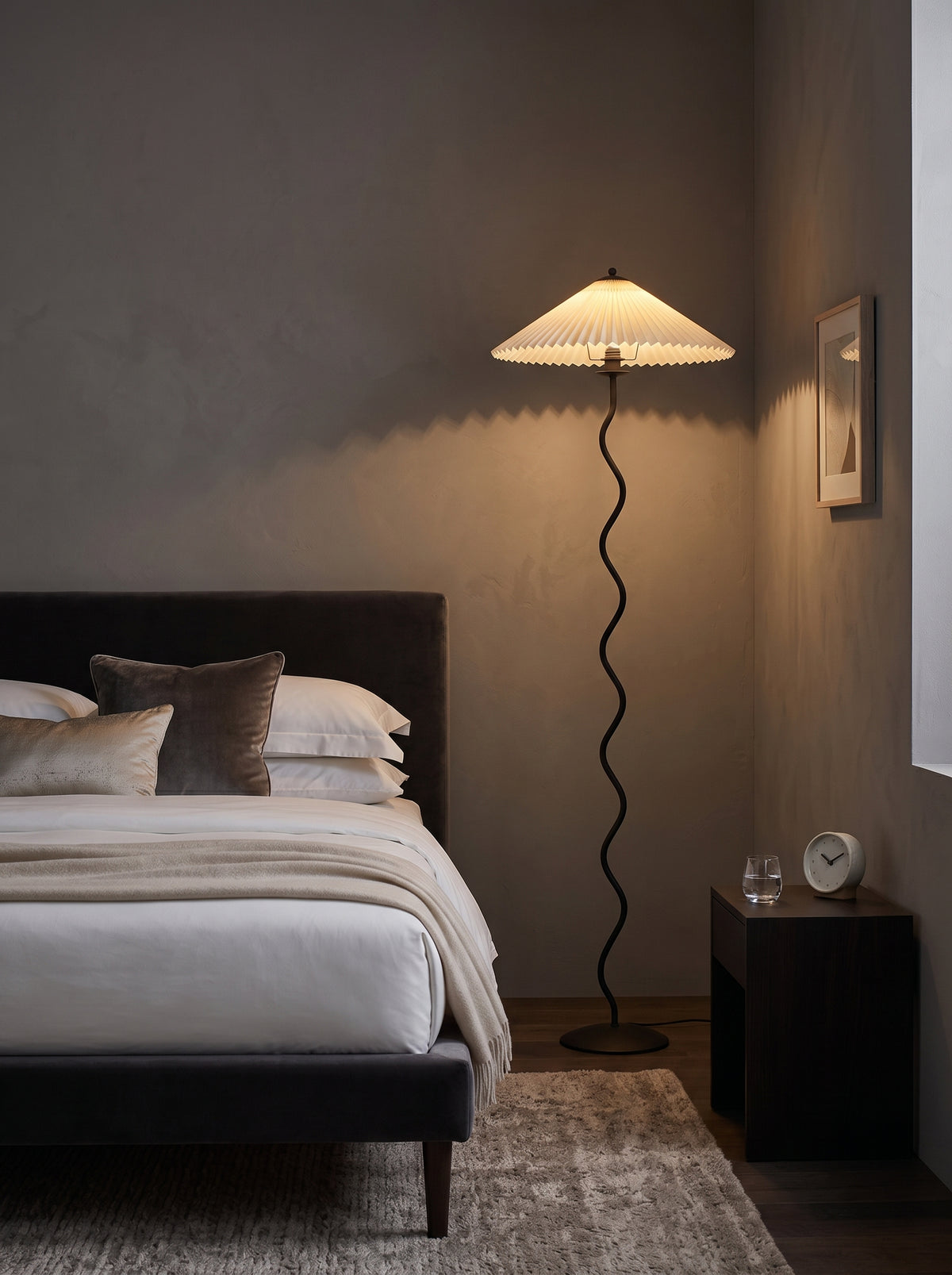 Dune — Pleated Fabric Floor Lamp