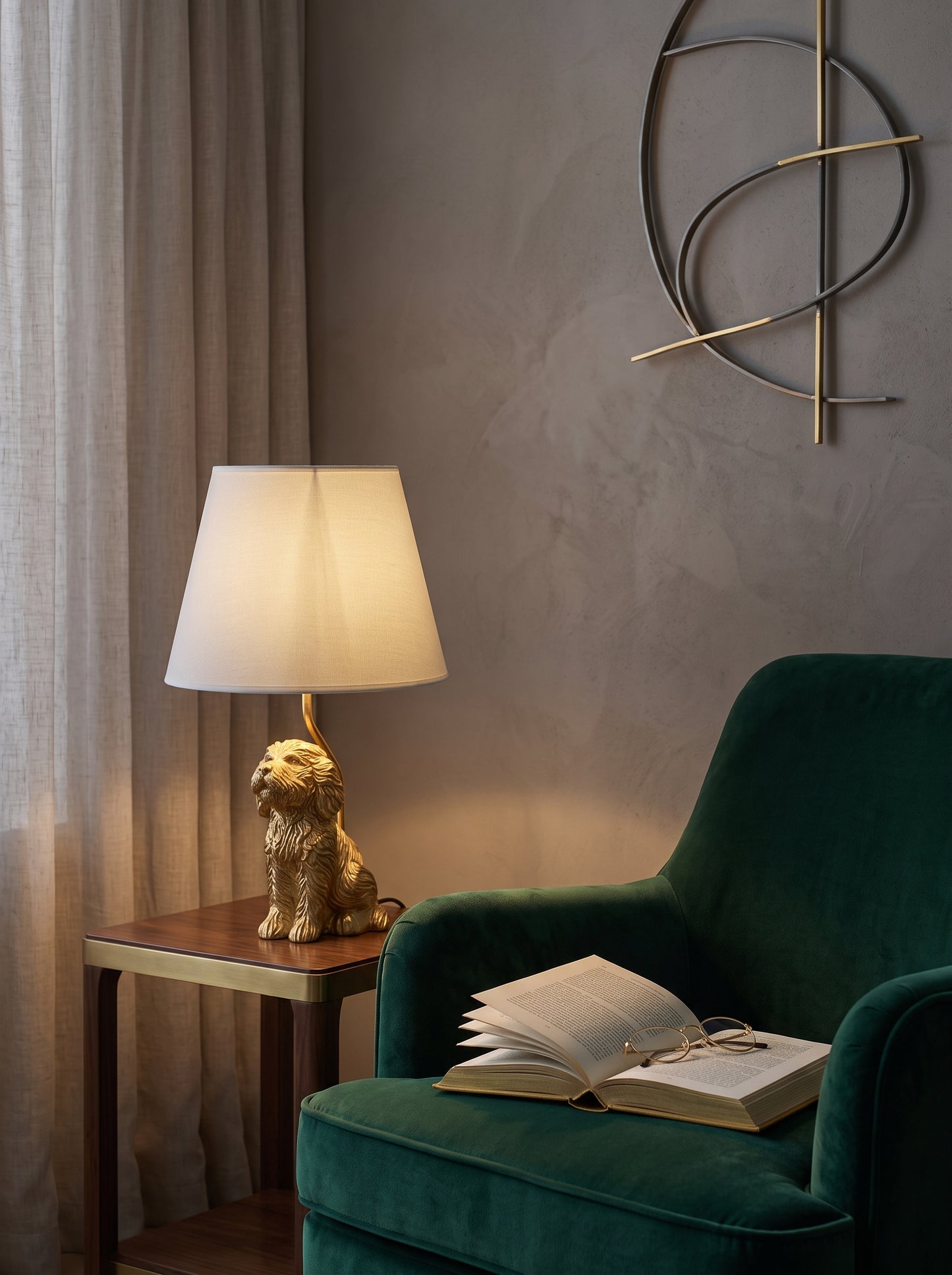 Otto — Sculptural Dog Table Lamp