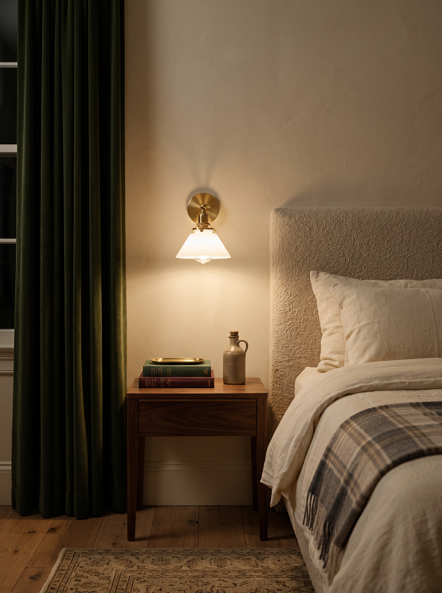 Odette — Retro Bronze & Glass Wall Lamp