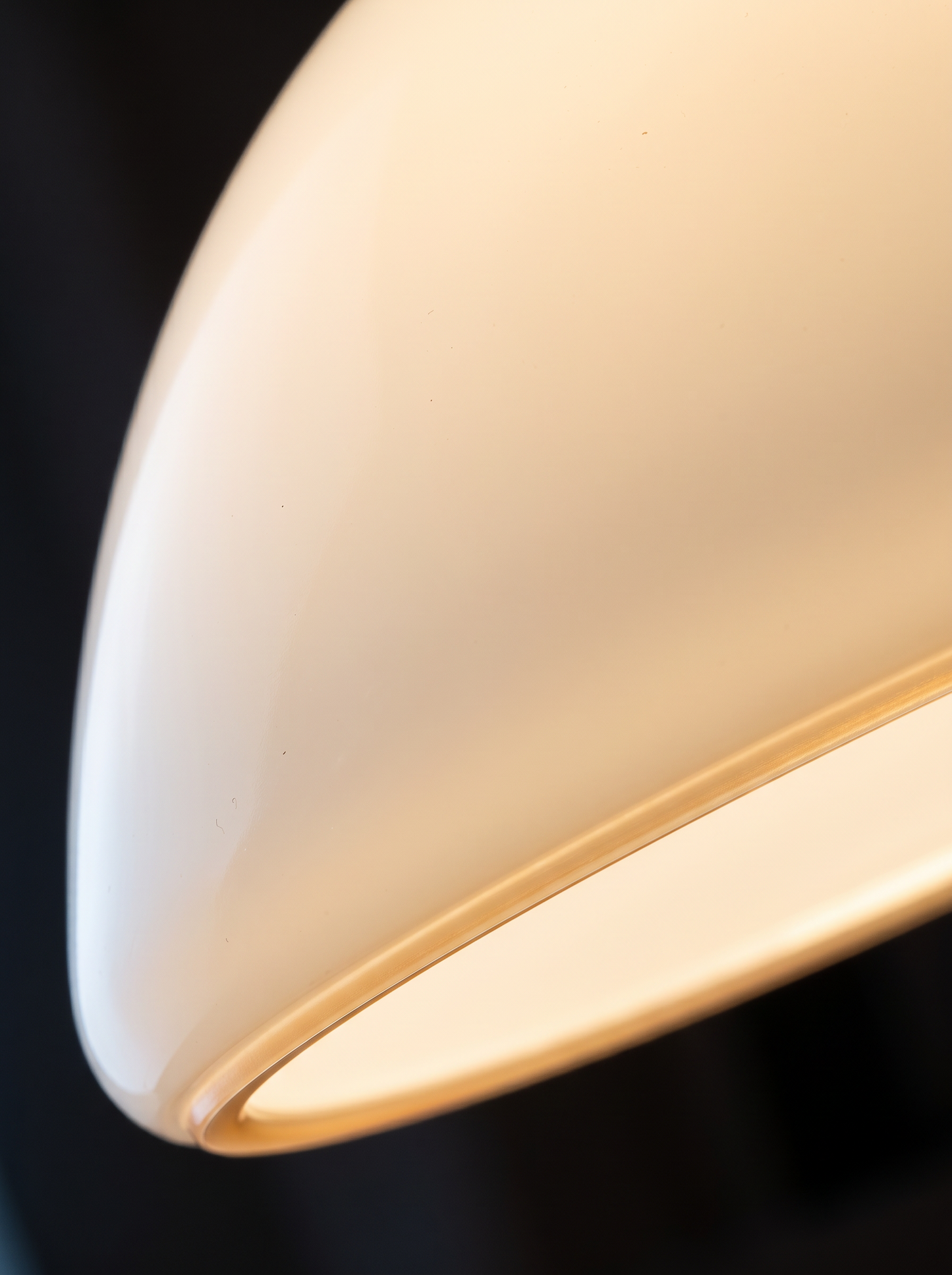 Lumo — Rechargeable Mushroom Table Lamp
